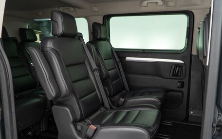 Opel Zafira Life I, 2020 год, 2 489 986 рублей, 8 фотография