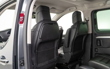 Opel Zafira Life I, 2020 год, 2 489 986 рублей, 14 фотография