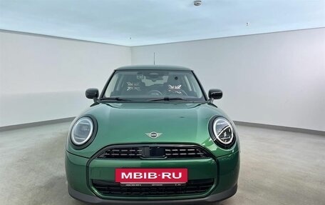 MINI Hatch, 2024 год, 5 490 000 рублей, 3 фотография