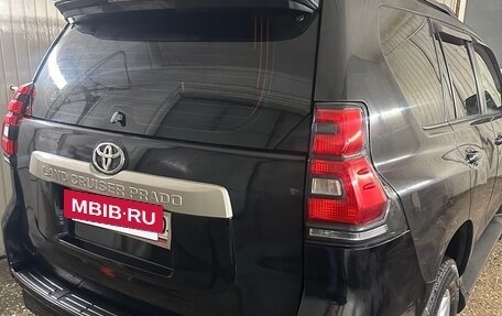 Toyota Land Cruiser Prado 150 рестайлинг 2, 2012 год, 2 190 000 рублей, 13 фотография