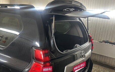 Toyota Land Cruiser Prado 150 рестайлинг 2, 2012 год, 2 190 000 рублей, 15 фотография