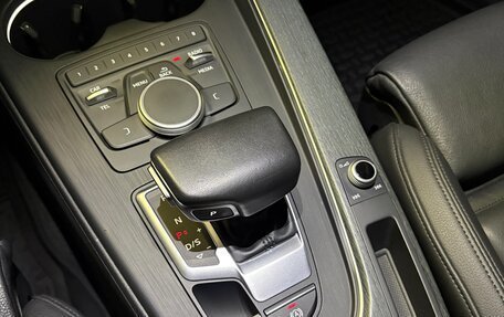 Audi A4, 2017 год, 2 800 000 рублей, 14 фотография