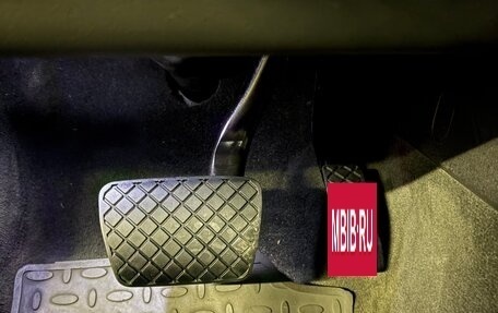 Audi A4, 2017 год, 2 800 000 рублей, 13 фотография