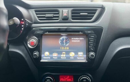 KIA Rio III рестайлинг, 2013 год, 1 030 000 рублей, 13 фотография