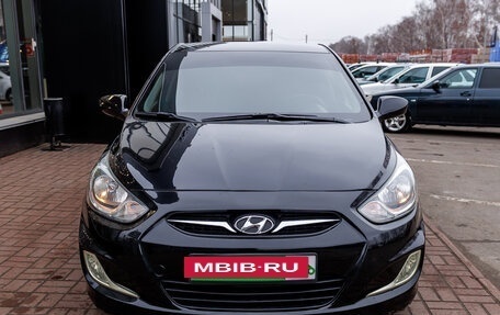 Hyundai Solaris II рестайлинг, 2011 год, 687 000 рублей, 2 фотография
