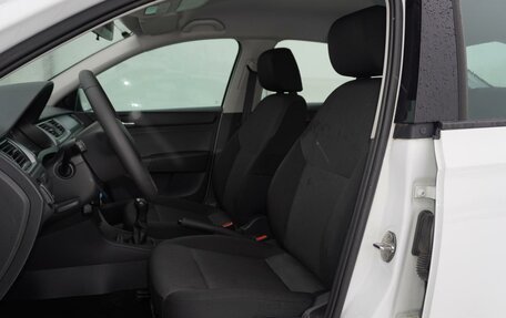 Skoda Rapid I, 2016 год, 1 090 000 рублей, 14 фотография