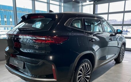 CheryExeed TXL, 2024 год, 3 800 000 рублей, 3 фотография