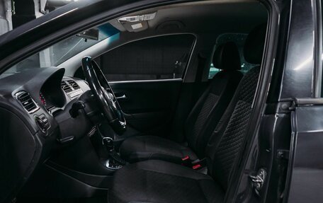 Volkswagen Polo VI (EU Market), 2018 год, 613 200 рублей, 7 фотография