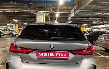 BMW 1 серия, 2022 год, 4 500 000 рублей, 7 фотография