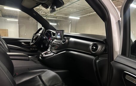 Mercedes-Benz V-Класс, 2018 год, 3 999 000 рублей, 11 фотография