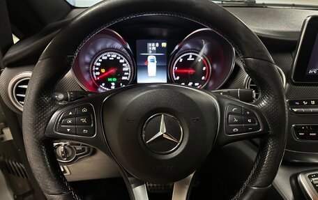 Mercedes-Benz V-Класс, 2018 год, 3 999 000 рублей, 13 фотография