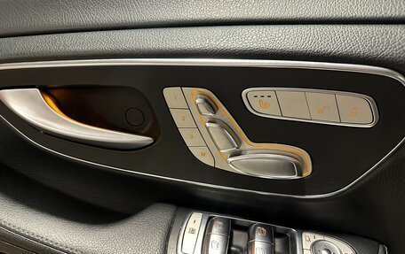 Mercedes-Benz V-Класс, 2018 год, 3 999 000 рублей, 23 фотография