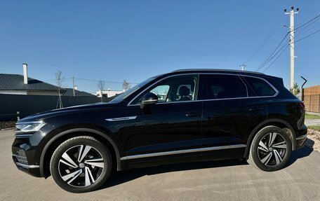 Volkswagen Touareg III, 2018 год, 4 690 000 рублей, 5 фотография
