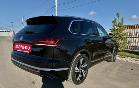 Volkswagen Touareg III, 2018 год, 4 690 000 рублей, 3 фотография
