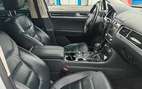 Volkswagen Touareg III, 2016 год, 3 000 000 рублей, 11 фотография