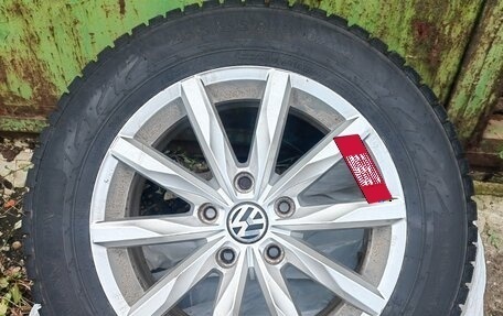 Volkswagen Touareg III, 2016 год, 3 000 000 рублей, 22 фотография