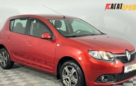 Renault Sandero II рестайлинг, 2015 год, 750 000 рублей, 2 фотография