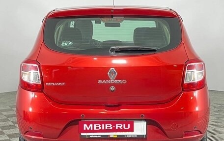 Renault Sandero II рестайлинг, 2015 год, 750 000 рублей, 5 фотография