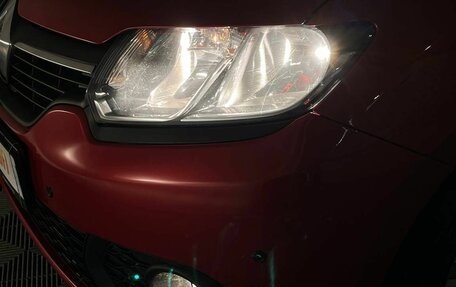 Renault Sandero II рестайлинг, 2015 год, 750 000 рублей, 21 фотография