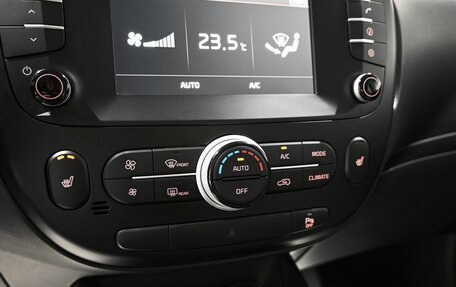 KIA Soul II рестайлинг, 2018 год, 1 645 000 рублей, 18 фотография