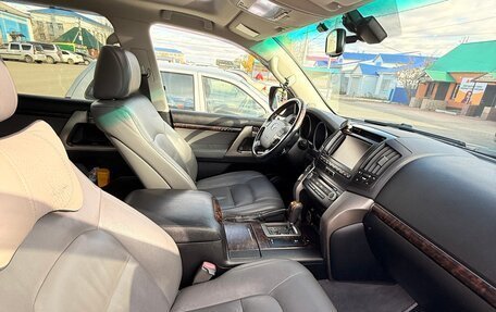 Toyota Land Cruiser 200, 2008 год, 2 700 000 рублей, 5 фотография