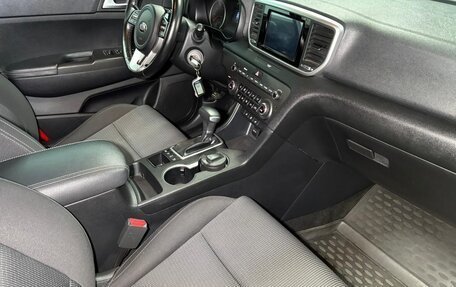 KIA Sportage IV рестайлинг, 2018 год, 1 995 000 рублей, 8 фотография