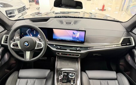 BMW X7, 2025 год, 18 299 000 рублей, 13 фотография