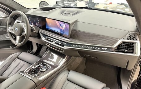 BMW X7, 2025 год, 18 299 000 рублей, 30 фотография