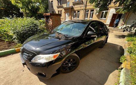 Toyota Camry, 2010 год, 950 000 рублей, 6 фотография