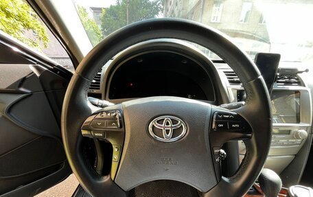 Toyota Camry, 2010 год, 950 000 рублей, 7 фотография
