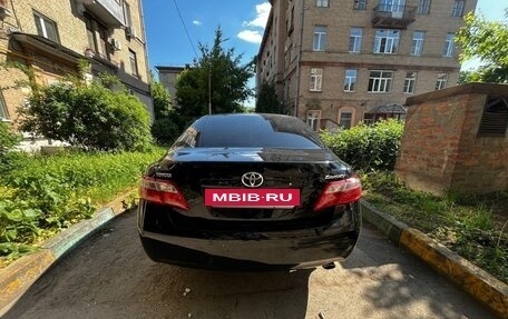 Toyota Camry, 2010 год, 950 000 рублей, 3 фотография