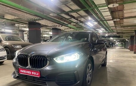 BMW 1 серия, 2021 год, 2 178 000 рублей, 1 фотография