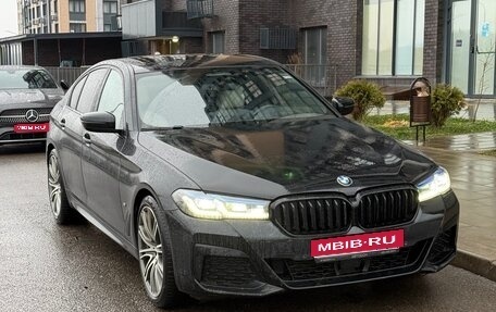 BMW 5 серия, 2021 год, 5 050 000 рублей, 1 фотография