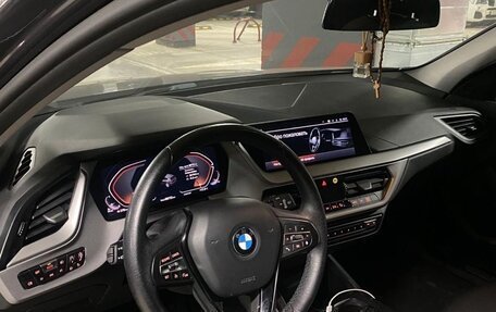 BMW 1 серия, 2021 год, 2 178 000 рублей, 8 фотография