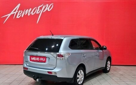 Mitsubishi Outlander III рестайлинг 3, 2013 год, 1 070 000 рублей, 5 фотография
