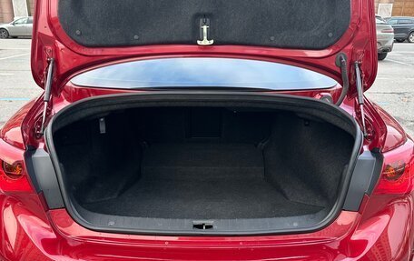 Infiniti Q50 I рестайлинг, 2016 год, 2 200 000 рублей, 17 фотография