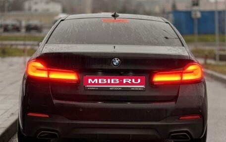 BMW 5 серия, 2021 год, 5 050 000 рублей, 4 фотография