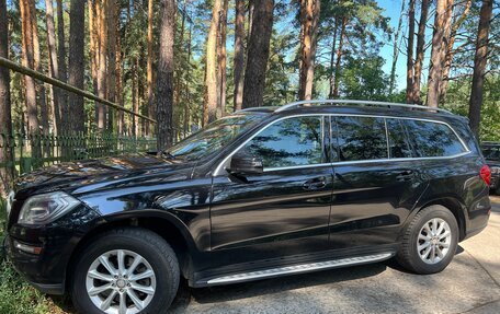 Mercedes-Benz GL-Класс, 2013 год, 2 600 000 рублей, 3 фотография