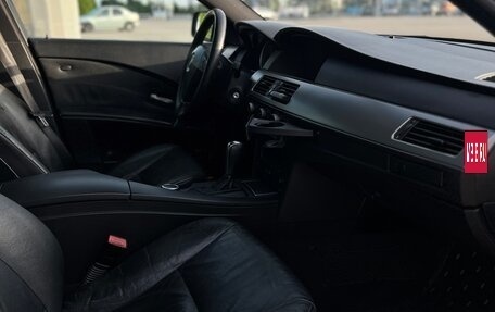 BMW 5 серия, 2004 год, 1 390 000 рублей, 12 фотография