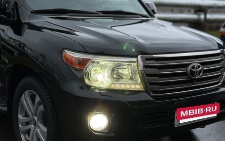Toyota Land Cruiser 200, 2013 год, 3 320 000 рублей, 3 фотография