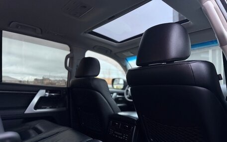 Toyota Land Cruiser 200, 2013 год, 3 320 000 рублей, 16 фотография