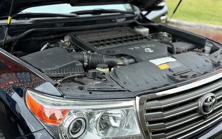 Toyota Land Cruiser 200, 2013 год, 3 320 000 рублей, 25 фотография