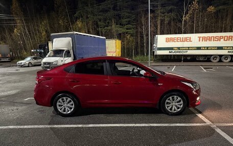 Hyundai Solaris II рестайлинг, 2019 год, 1 100 000 рублей, 3 фотография