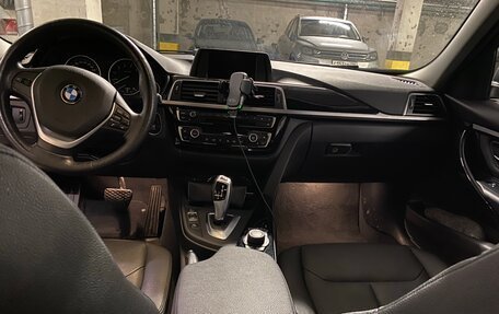 BMW 3 серия, 2017 год, 1 800 000 рублей, 10 фотография