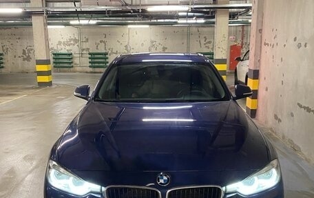 BMW 3 серия, 2017 год, 1 800 000 рублей, 7 фотография