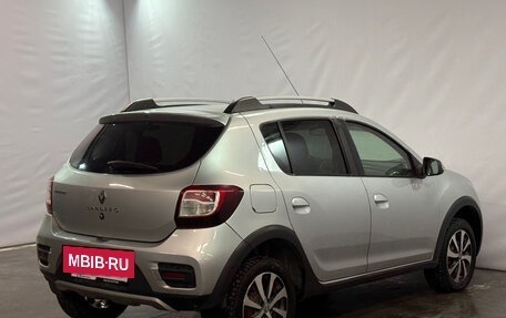 Renault Sandero II рестайлинг, 2016 год, 910 000 рублей, 3 фотография