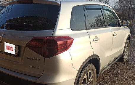 Suzuki Vitara II рестайлинг, 2020 год, 2 500 000 рублей, 5 фотография