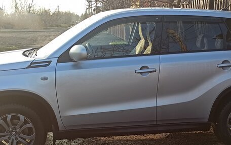Suzuki Vitara II рестайлинг, 2020 год, 2 500 000 рублей, 10 фотография