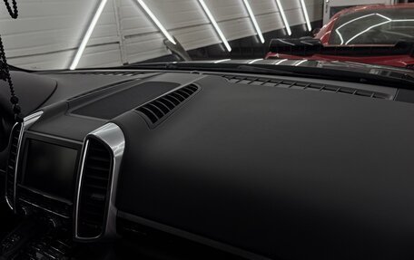 Porsche Cayenne III, 2013 год, 3 150 000 рублей, 10 фотография