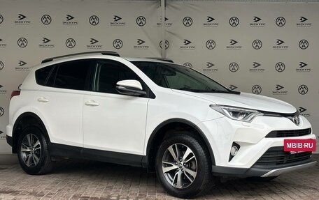 Toyota RAV4, 2019 год, 1 779 000 рублей, 3 фотография